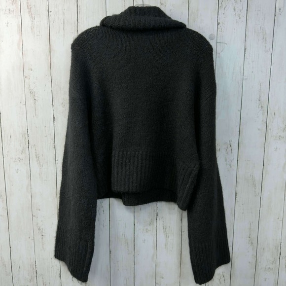 Women's ZARA Alpaca Blend Oversized Cropped Turtleneck Sweater Charcoal Size L - Picture 3 of 6